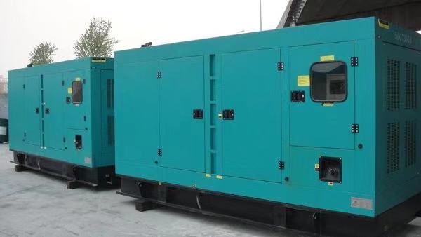 定陶康明斯400kw大型柴油二手发电机组